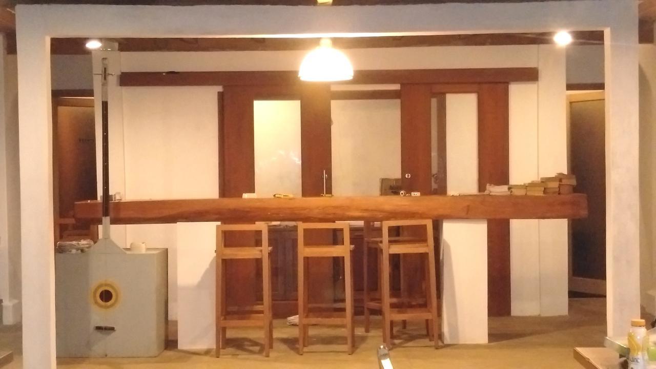 Jonaths Cottage Bunaken Exteriör bild
